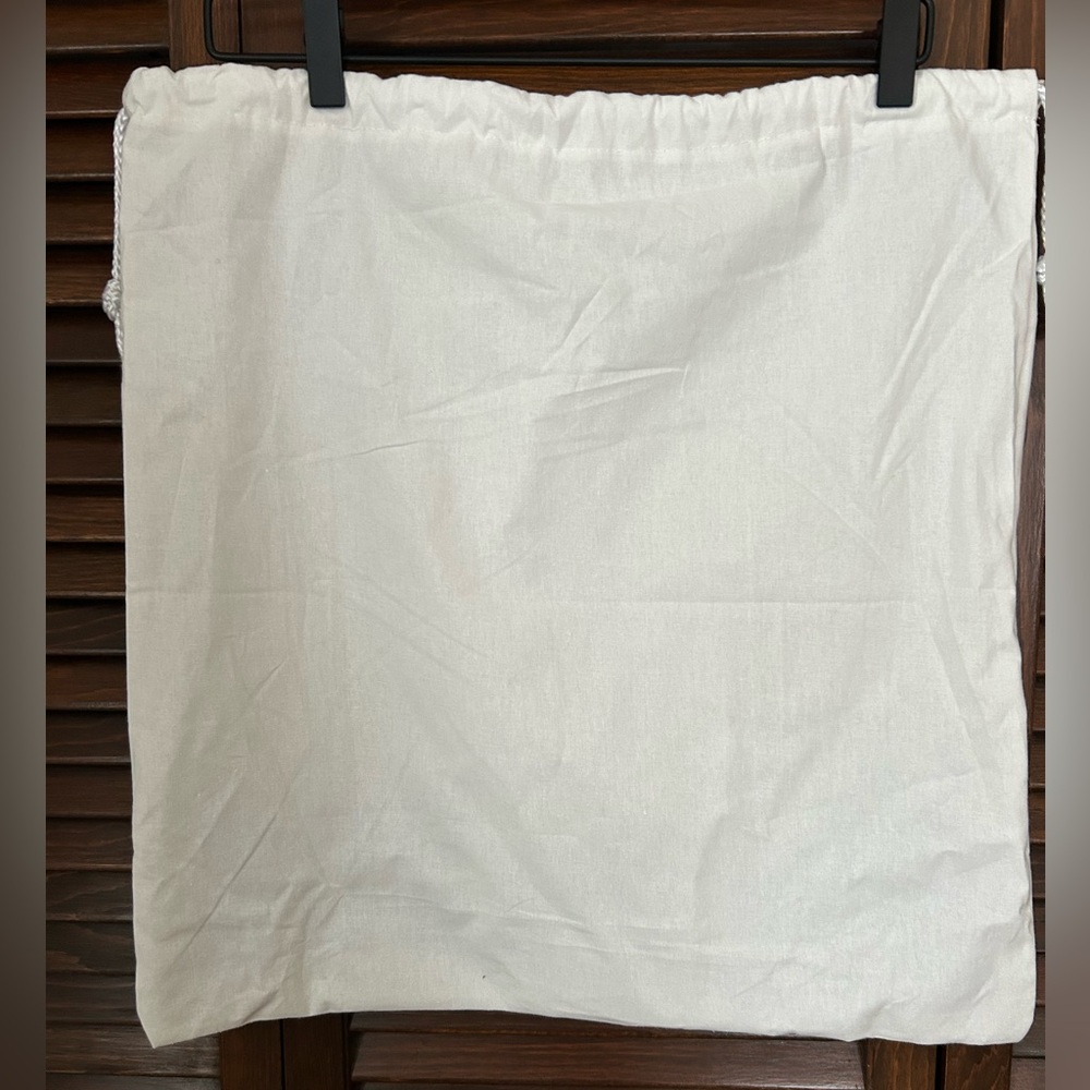 Nordstrom Rack Drawstring Cloth Dust Bag - Picture 3 of 3